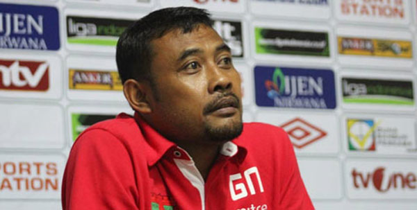 Giman Nurjaman Resmi Jadi Pelatih Persita Tangerang